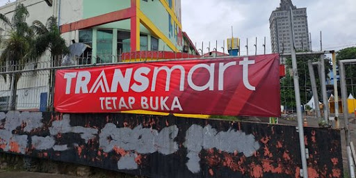 Transmart tutup gerai, Transmart bangkrut 2026, gerai Transmart tutup Indonesia, Chairul Tanjung Transmart, ritel modern tutup, Transmart 2025 penutupan, bisnis retail Indonesia, promo Transmart terbaru